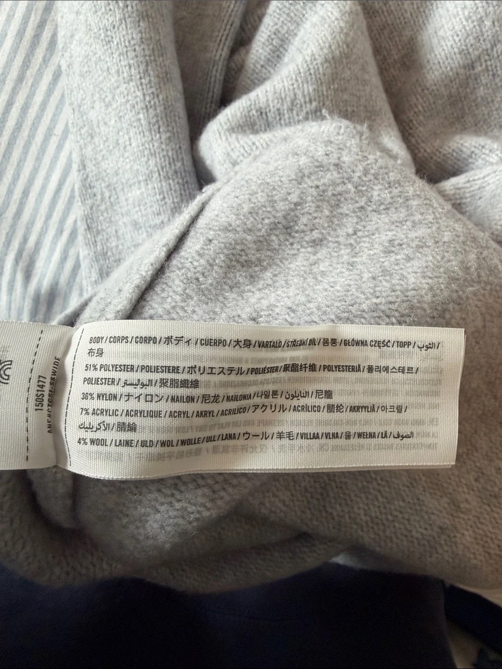 Abercrombie & Fitch Light Gray Button-Up Knit Cardigan - Picture 5 of 5